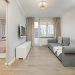 Central Warsaw Apartment Near Metro Swietokrzyska By Noclegi Renters